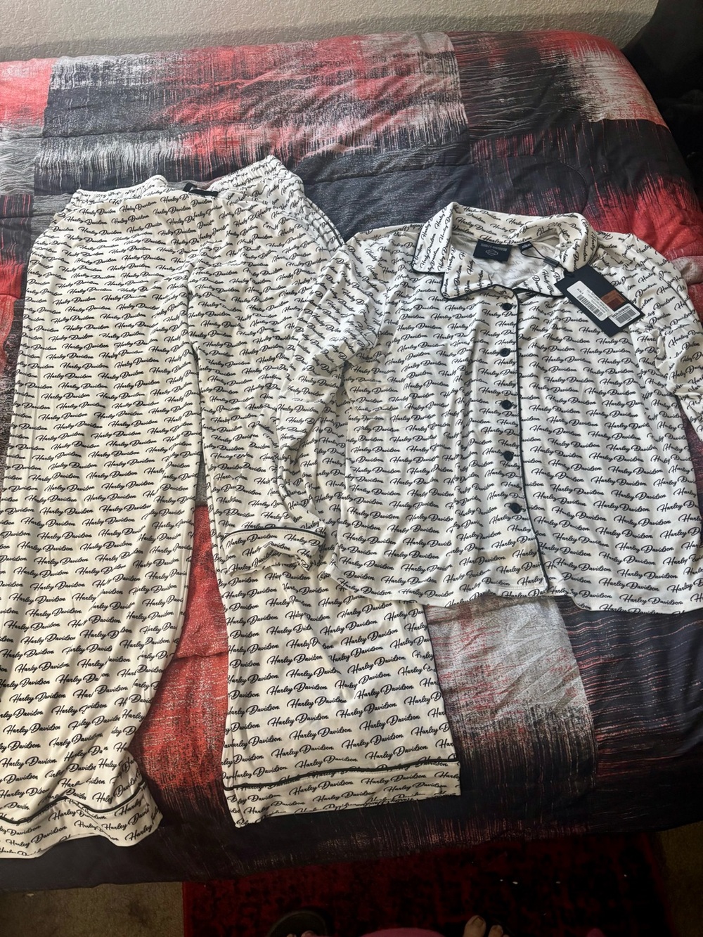White Script-Print Women's Pajama Set - Classic Sleepwear-large